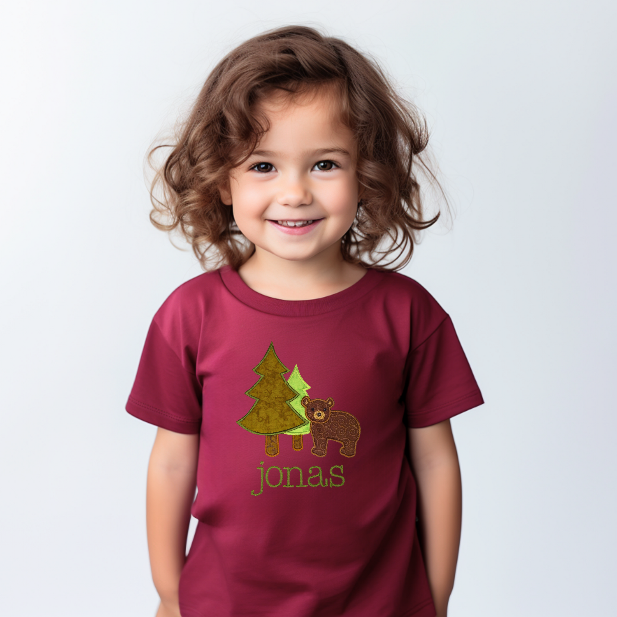 Personalized Bear & Pine Trees Appliqué Kids T-Shirt – Custom Name Woodland Adventure Tee